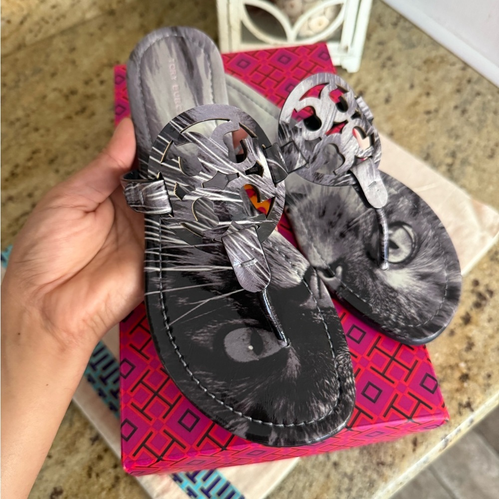 New Tory Burch miller sandal  printed patent leather cat portrait